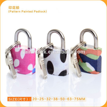 China Lieferanten Großhandel Pattern Painted Vorhängeschloss Mini Farbe Vorhängeschloss mit 3er Pack